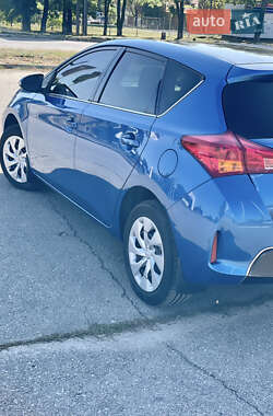 Цены Toyota Auris Бензин