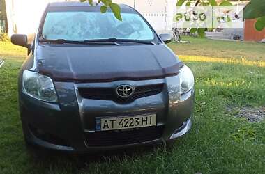 Ціни Toyota Auris Бензин