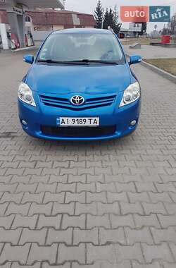 Ціни Toyota Auris Бензин