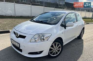 Цены Toyota Auris Бензин