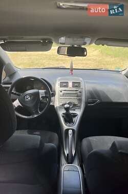Цены Toyota Auris Бензин