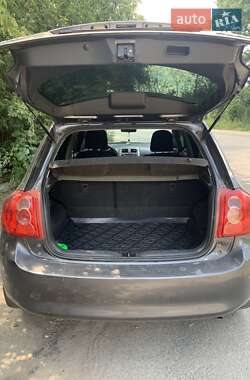 Цены Toyota Auris Бензин