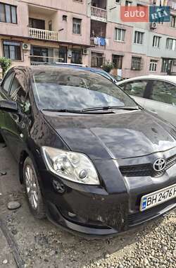 Цены Toyota Auris Бензин