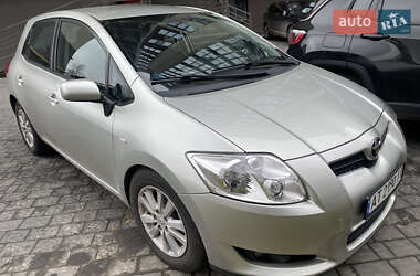 Цены Toyota Auris Бензин