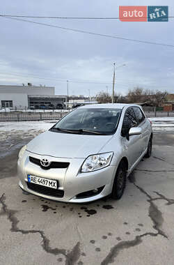 Цены Toyota Auris Бензин