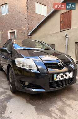 Ціни Toyota Auris Бензин