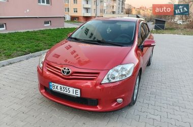 Цены Toyota Auris Бензин