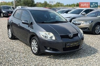 Ціни Toyota Auris Бензин