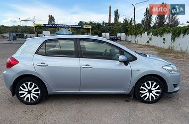 Цены Toyota Auris Бензин