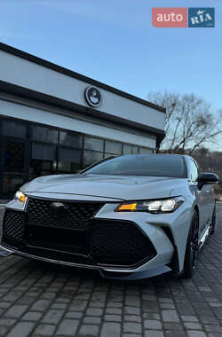 Цены Toyota Avalon Бензин