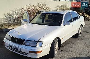 Ціни Toyota Avalon Бензин