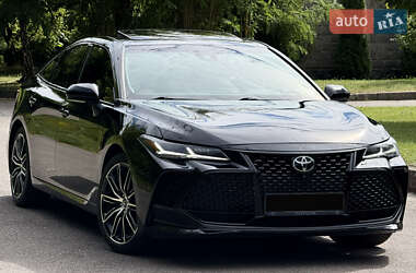 Ціни Toyota Avalon Бензин
