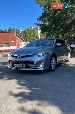 Ціни Toyota Avalon Бензин