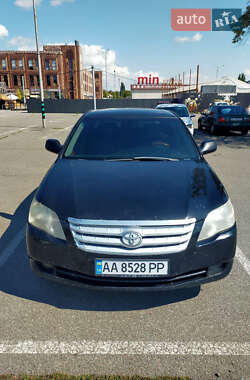 Ціни Toyota Avalon Бензин