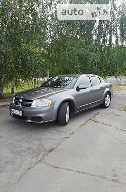 Цены Dodge Avenger Бензин