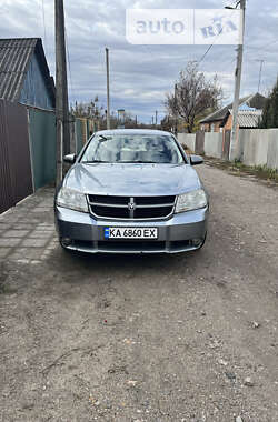 Цены Dodge Avenger Бензин