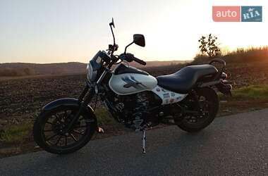 Ціни Bajaj Avenger Бензин