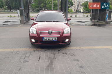 Цены Toyota Avensis Бензин