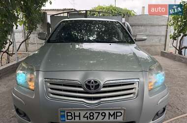 Цены Toyota Avensis Бензин