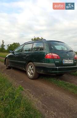 Ціни Toyota Avensis Бензин