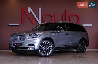 Ціни Lincoln Aviator Бензин