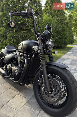 Ціни Triumph Bonneville Бензин