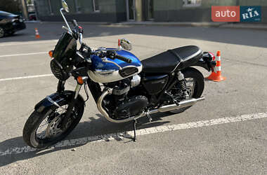 Ціни Triumph Bonneville Бензин