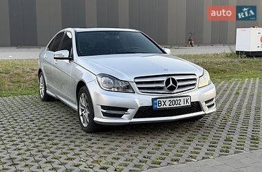 Ціни Mercedes-Benz C-Class Бензин