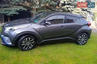 Ціни Toyota C-HR Бензин