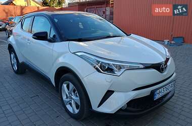 Ціни Toyota C-HR Бензин