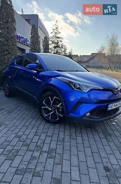 Цены Toyota C-HR Бензин