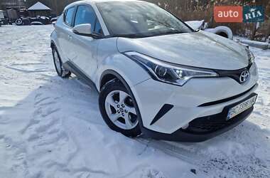 Цены Toyota C-HR Бензин