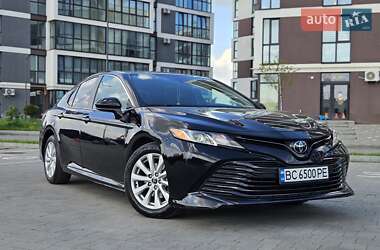 Ціни Toyota Camry Бензин