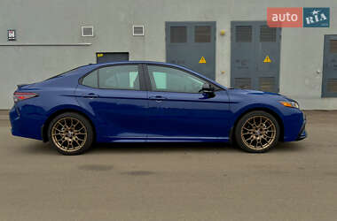 Ціни Toyota Camry Бензин