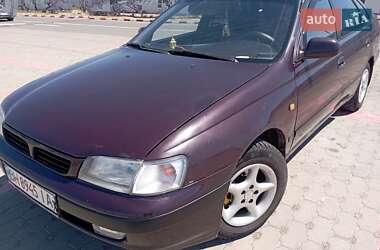 Цены Toyota Carina E Бензин
