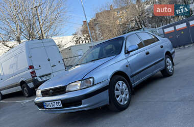 Ціни Toyota Carina E Бензин