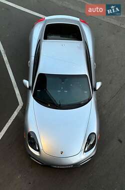 Ціни Porsche Cayman Бензин