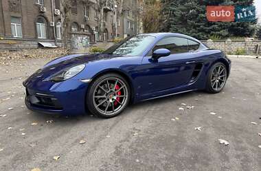 Цены Porsche Cayman Бензин