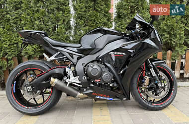 Ціни Honda CBR 1000RR Бензин