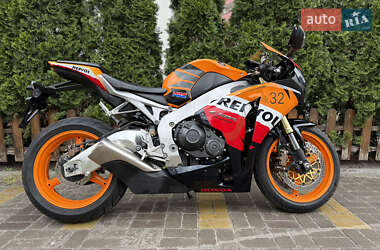 Цены Honda CBR 1000RR Бензин