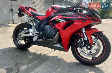 Ціни Honda CBR 1000RR Бензин