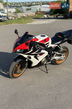 Ціни Honda CBR 1000RR Бензин