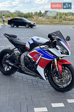 Ціни Honda CBR 1000RR Бензин