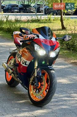 Ціни Honda CBR 1000RR Бензин