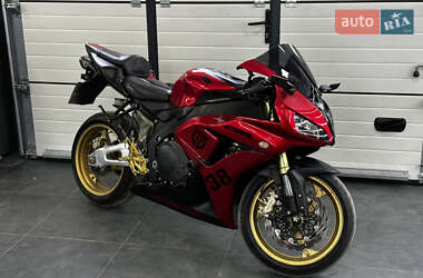 Цены Honda CBR 1000RR Бензин