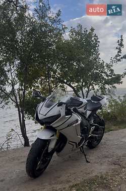 Цены Honda CBR 1000RR Бензин