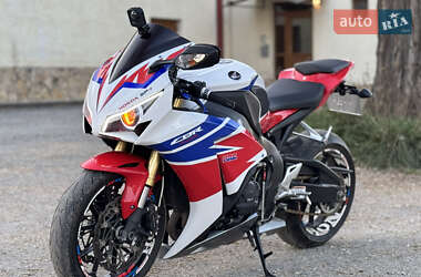 Цены Honda CBR 1000RR Бензин