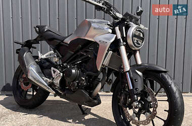 Цены Honda CBR 250R Бензин