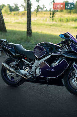 Ціни Honda CBR 600F Бензин