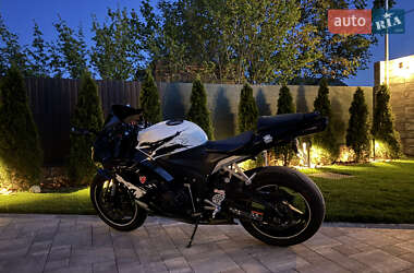 Ціни Honda CBR 600RR Бензин